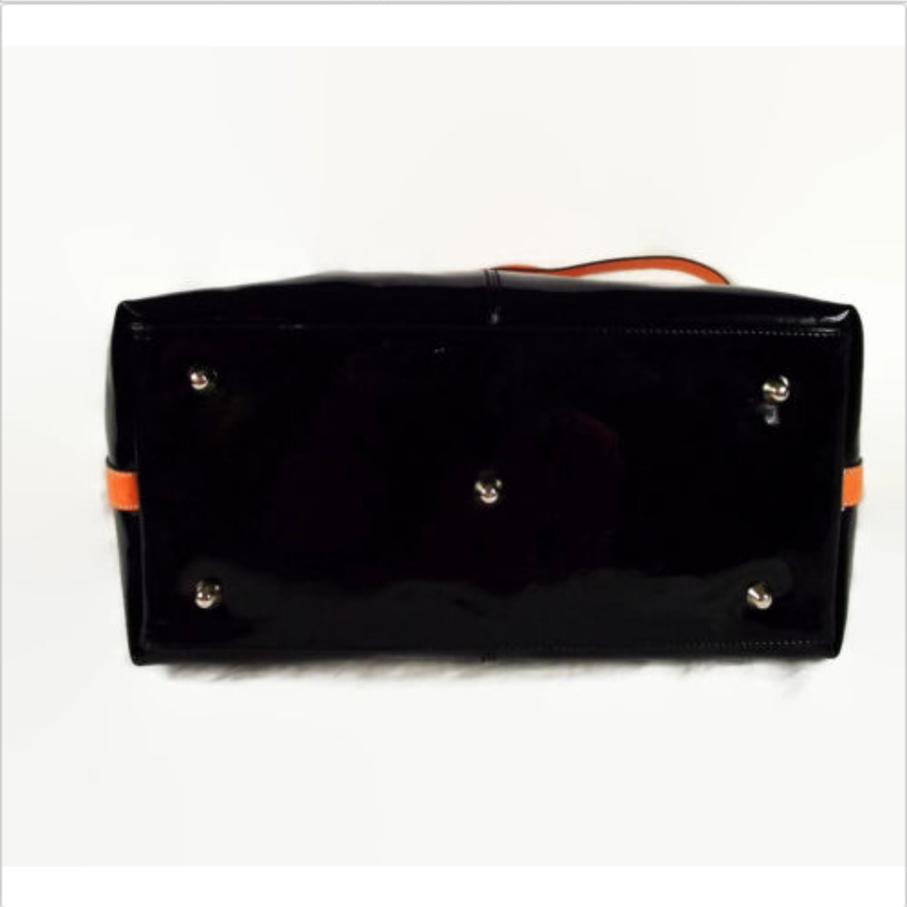 🚫SOLD🚫 Asia Bellucci Patent Leather Bag - Picture 5 of 7